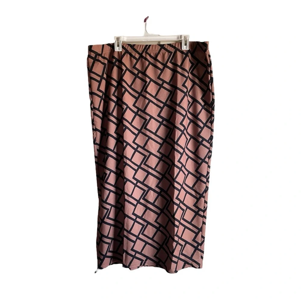 Boutique Women’s Size 4X (20) Geometric Print Skirt - Picture 5 of 13